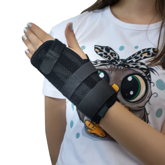 Customized Medical Adjustable Sprain Rehabilitation Wristband Sports Immobilization Wrist Brace